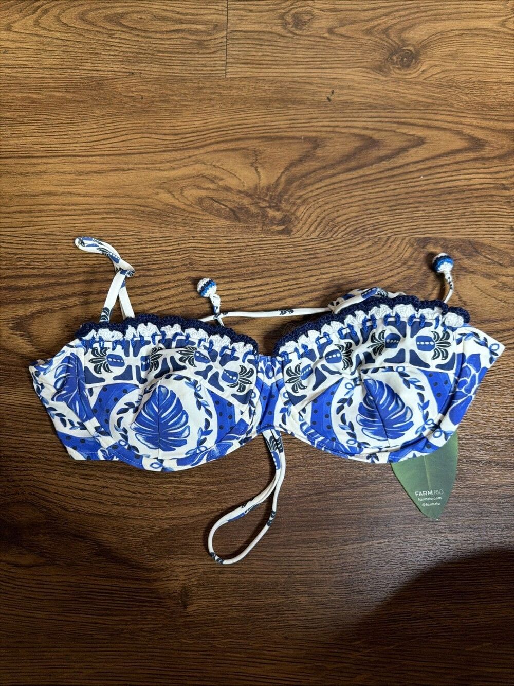 Farm Rio Women's Blue Tile Dream Bikini Top Size Large NWT NEW